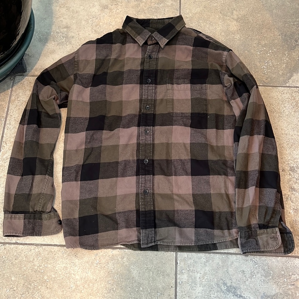 Uniqlo Flannel Size Large Black Beige Green
